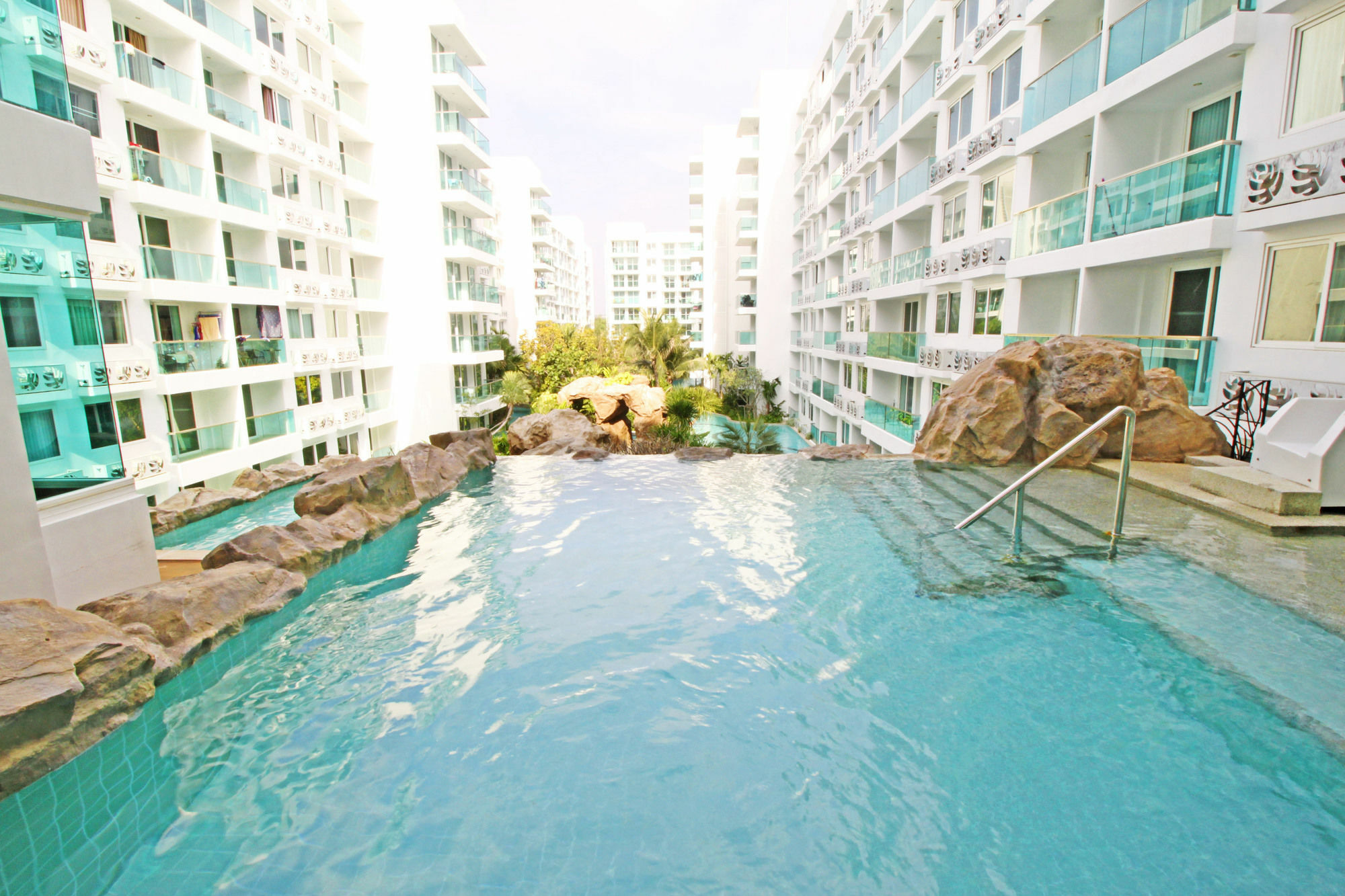 חוף ג'ומטיין Amazon Residence By Pattaya Sunny Rentals מראה חיצוני תמונה